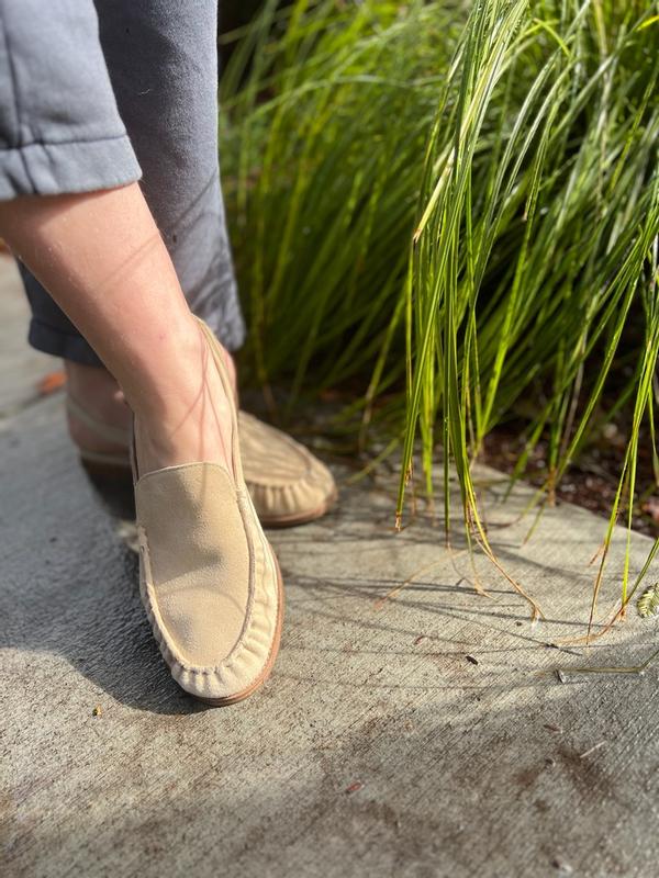 Review Thumbnail Image 0 379569382