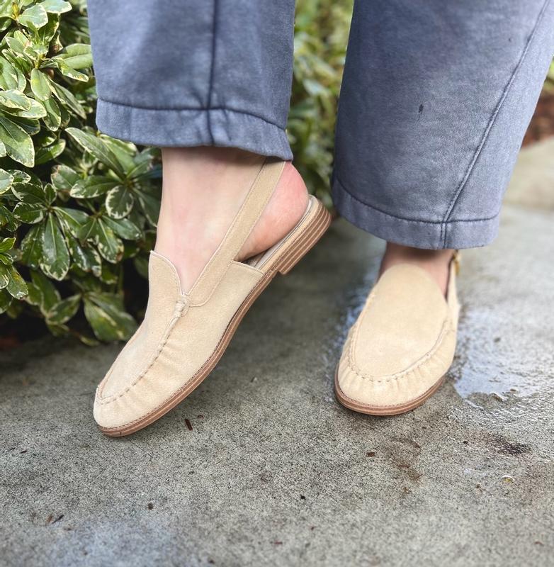 Review Thumbnail Image 2 379569382