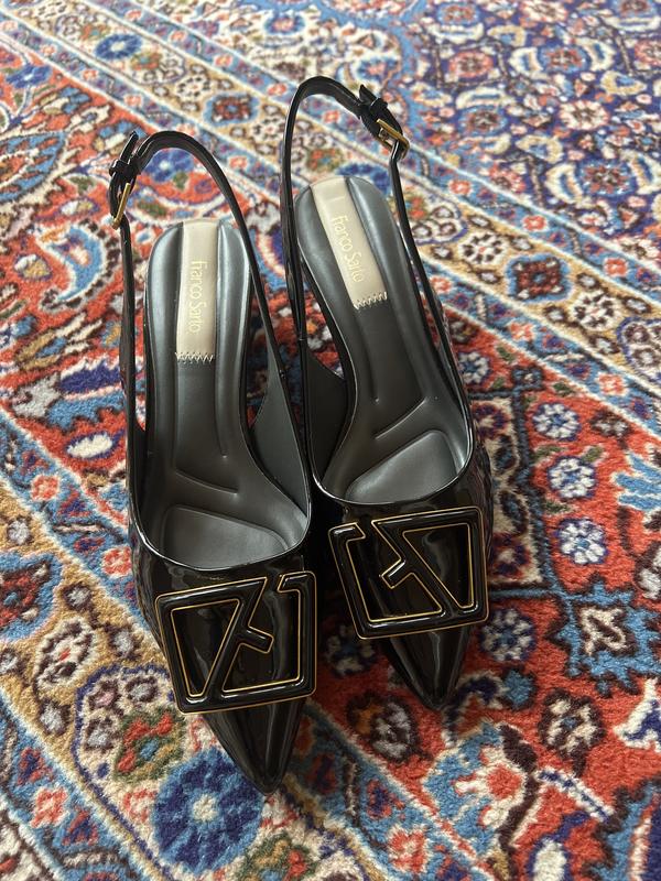 Review Thumbnail Image 0 261710758