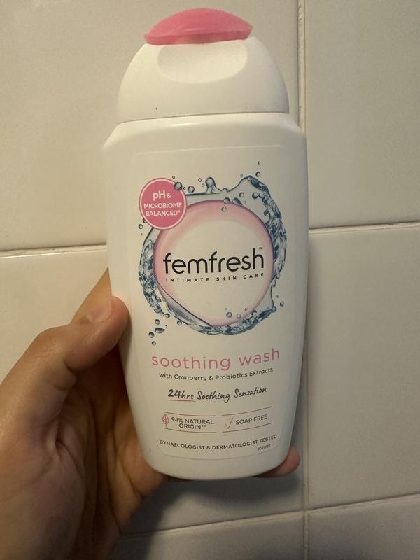 Femfresh Daily Intimate Wash with Aloe Vera - 250 ml - INCI Beauty