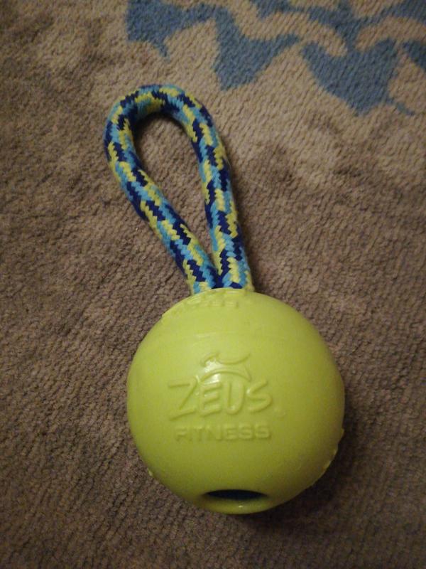 Beiss-Spielzeug neongelb, schwimmend, 25cm/ 8 cm - FRABO Hundesport