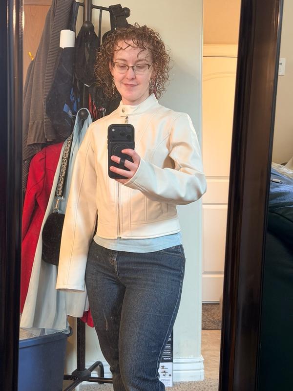 Review Thumbnail Image 0 380073993