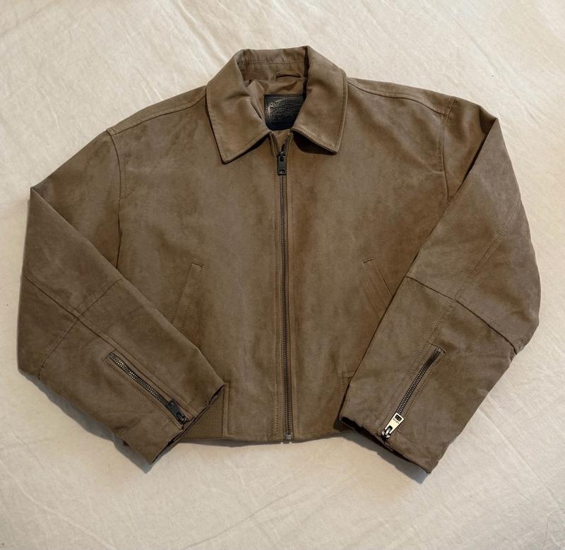 Review Thumbnail Image 1 373818715