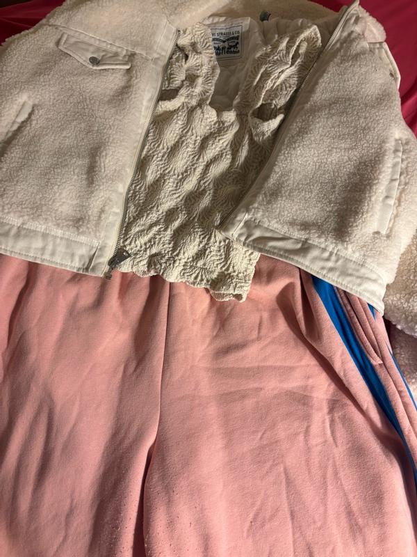 Review Thumbnail Image 3 373903496