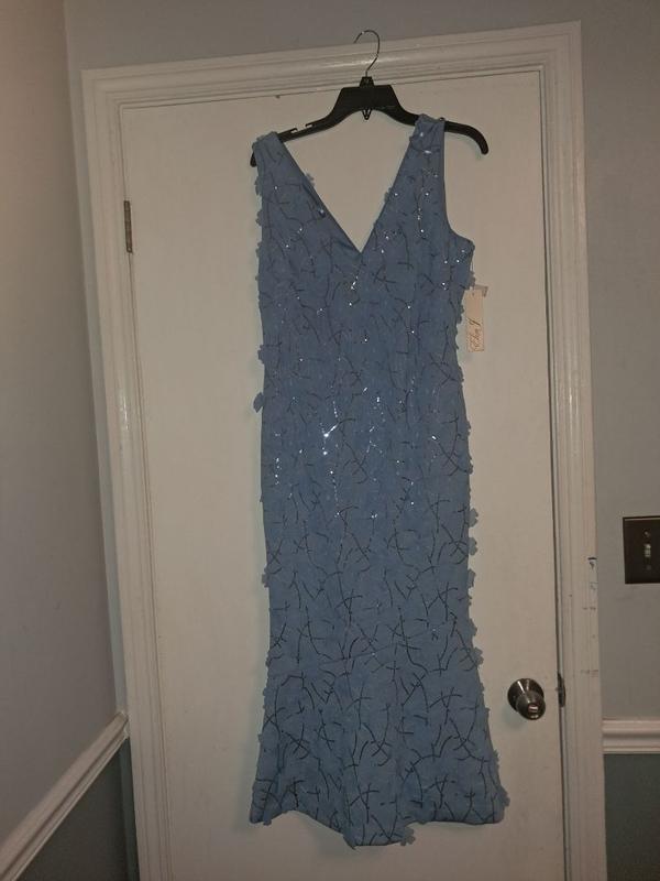 Review Thumbnail Image 1 374934436