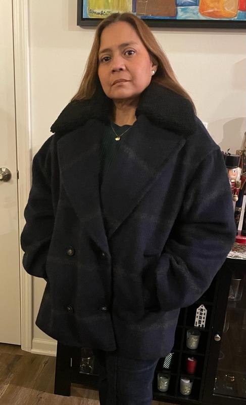 Review Thumbnail Image 0 373370762