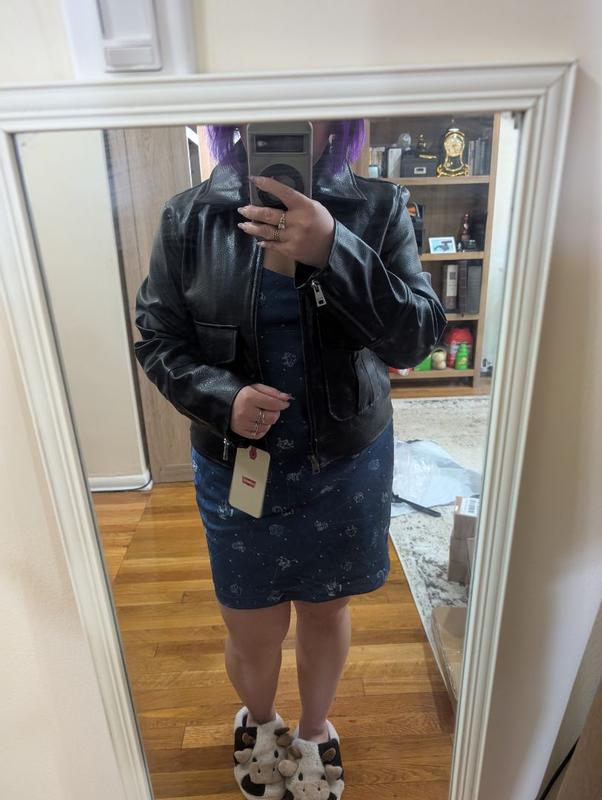 Review Thumbnail Image 0 379373348