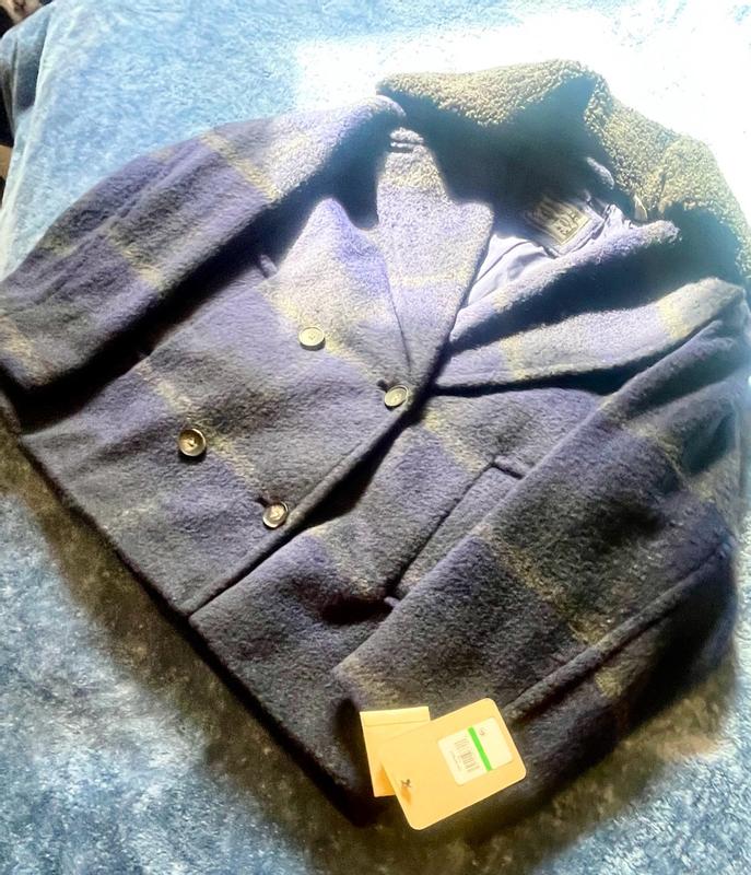 Review Thumbnail Image 0 376359755