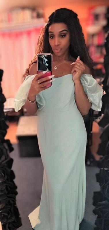 Review Thumbnail Image 0 377705062