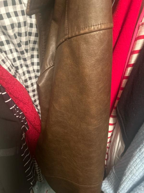 Review Thumbnail Image 0 375679565