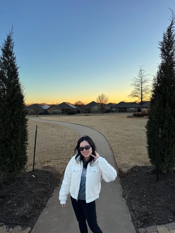 Review Thumbnail Image 2 374776213