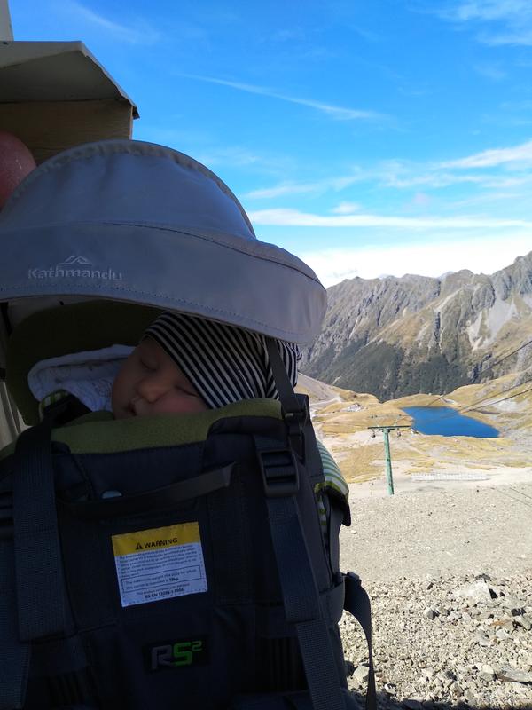 Karinjo Child Carrier v2 Grey Green