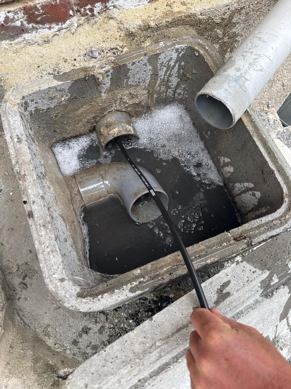 Ouvrir la fenêtre modale de l'avis 1 sur 4