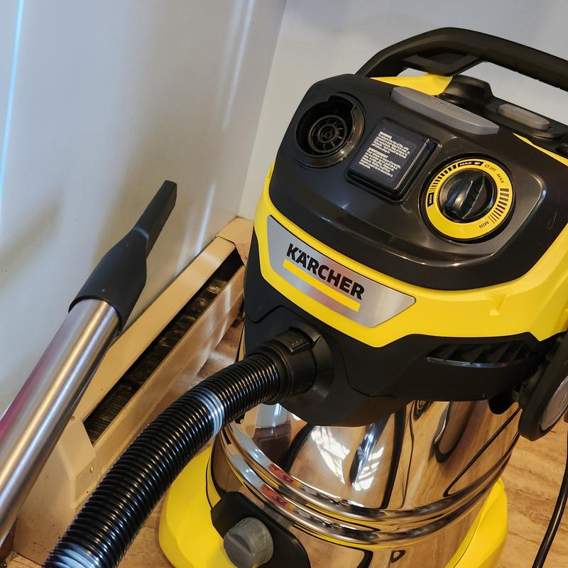 Single Phase Plastic And Stainless Steel Karcher WD6 P Premium