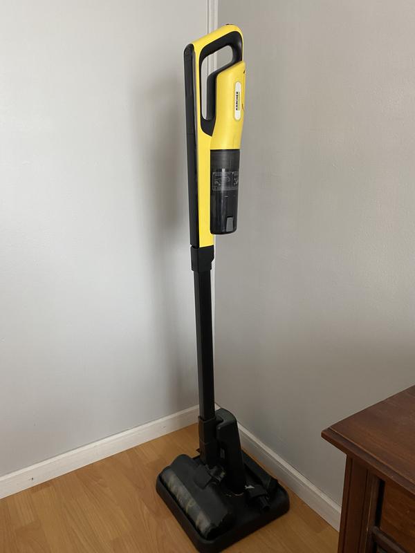 Escoba aspirador 2en1 sin cable 18v Mod: VC 4S Karcher — Ferretería Luma