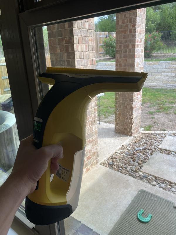 Karcher WV6 Plus N Window Vacuum (298-800) *This lot is subject to VAT