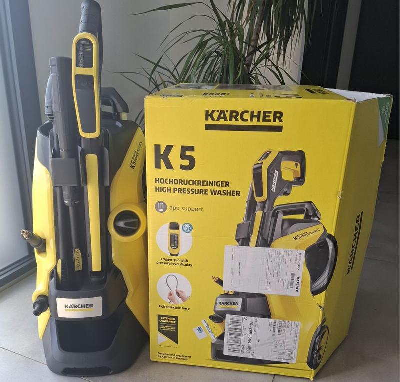 Nettoyeur Haute Pression Kärcher K 5 Premium - 145 Bars, 500 L/h, Flexible 10m - Pour Voiture, Terrasse, Façade