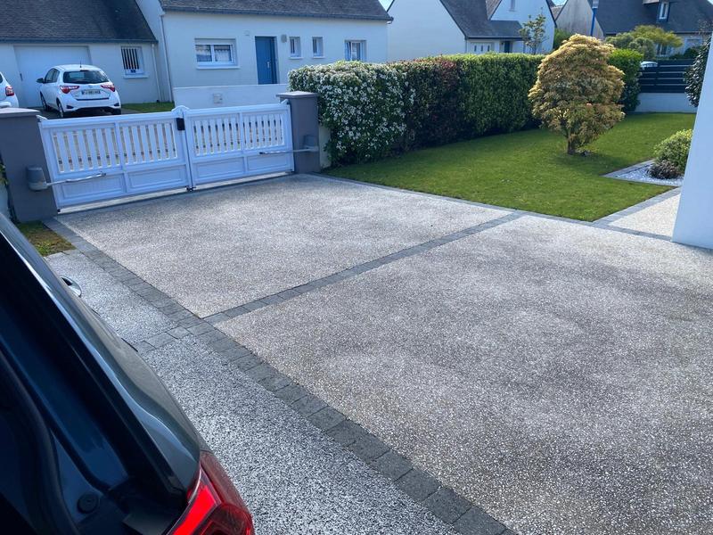 Ouvrir la fenêtre modale de l'avis 1 sur 2