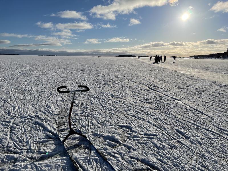 Esla Kickspark punainen  verkkokauppa