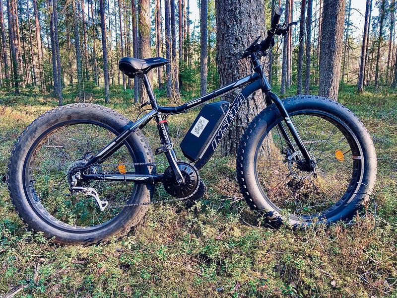 black muffle fatbike