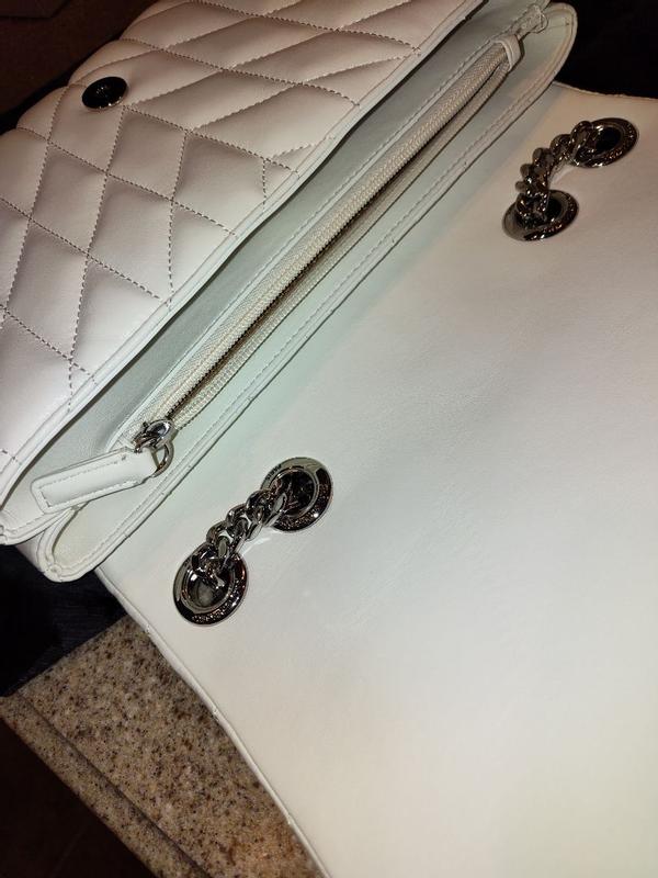 Review Thumbnail Image 2 341089404