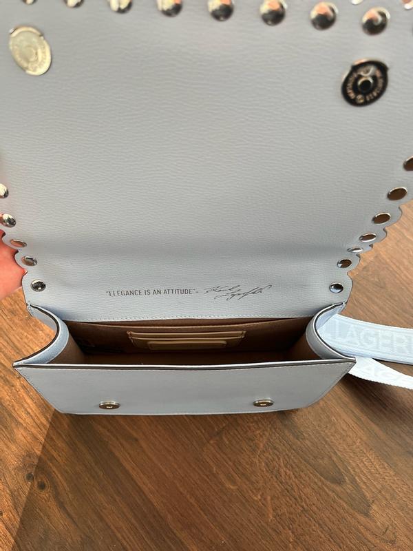 Review Thumbnail Image 1 373377541