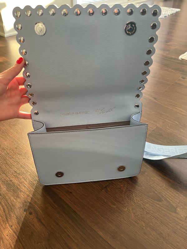 Review Thumbnail Image 4 373377541