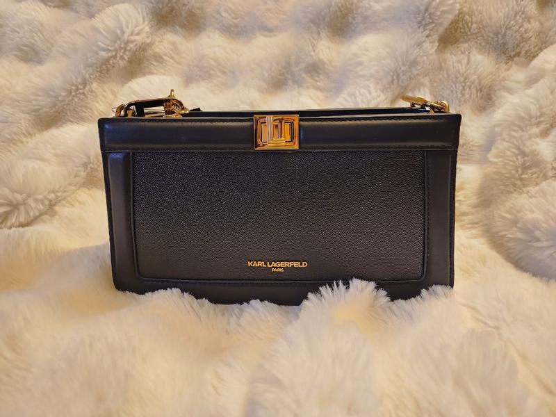 Review Thumbnail Image 1 340570131