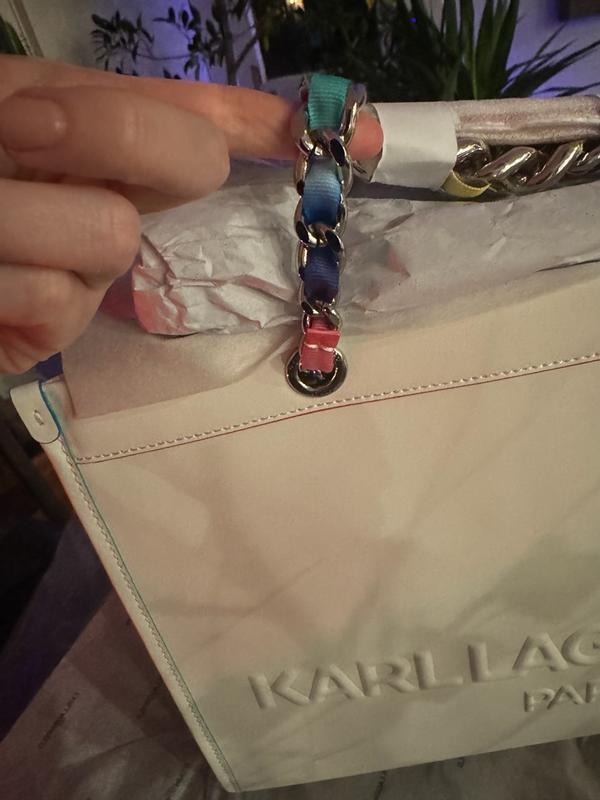 Review Thumbnail Image 0 337731046