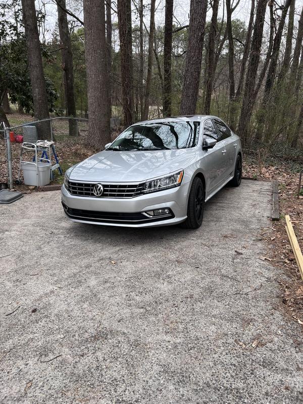 volkswagen passat 2018 Image - 37068524