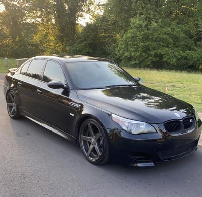 bmw m5 2010 Image - 11291238