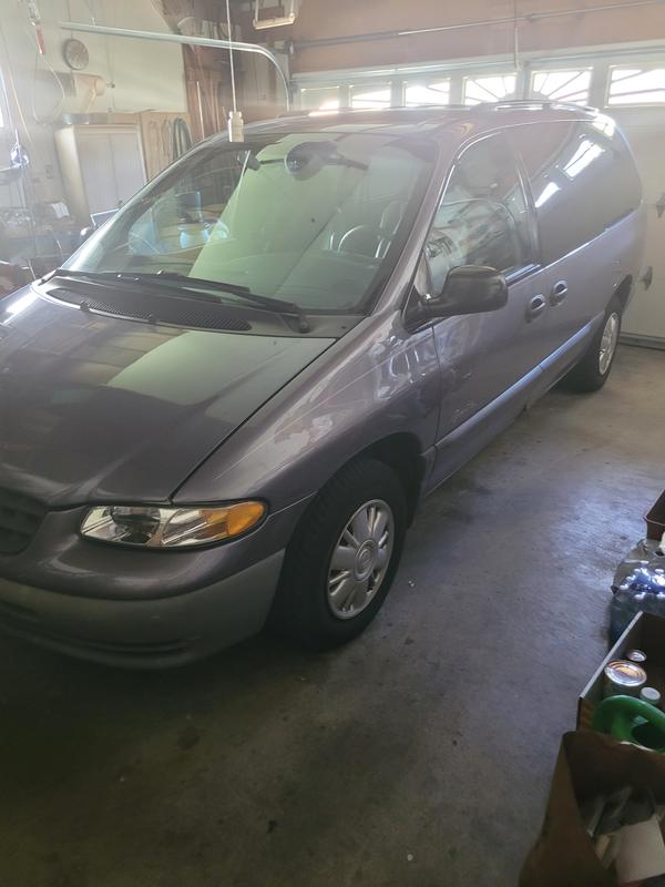 plymouth voyager 2000 Image - 36547777