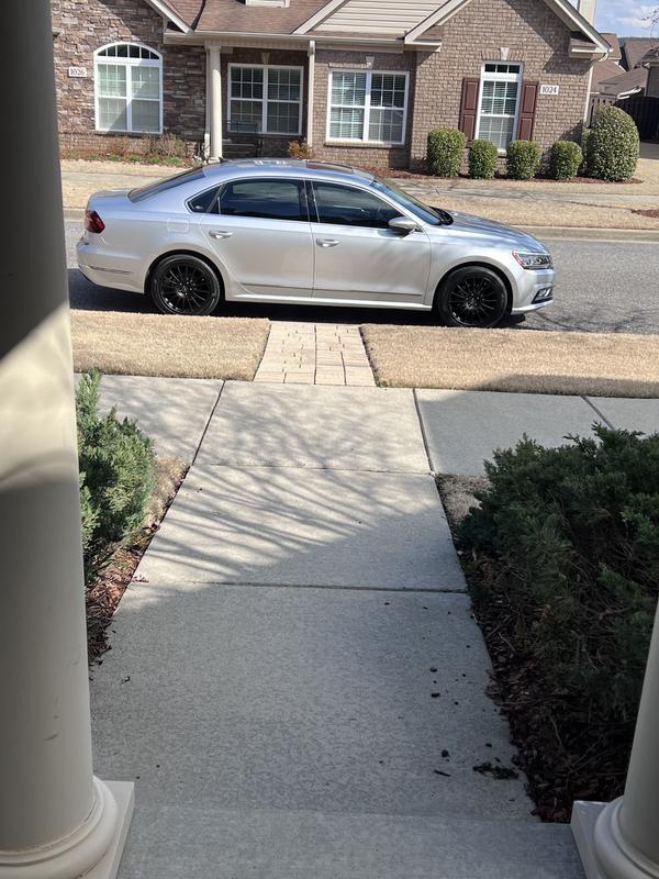 volkswagen passat 2018 Image - 37068526