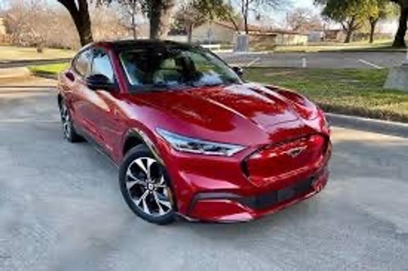 ford mustang-mach-e 2025 Image - 43808318