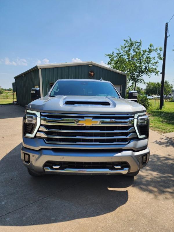 chevrolet silverado-2500-hd-regular-cab 2025 Image - 48650187