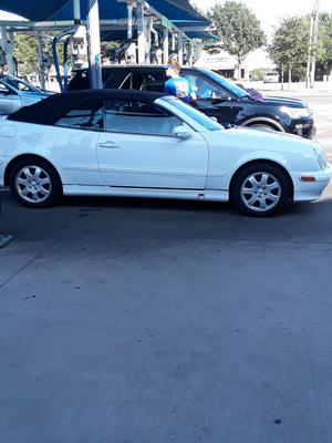 mercedes-benz clk-class 2002 Image - 11215995