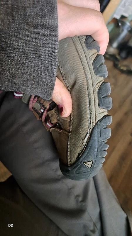 Review Thumbnail Image 1 370383467