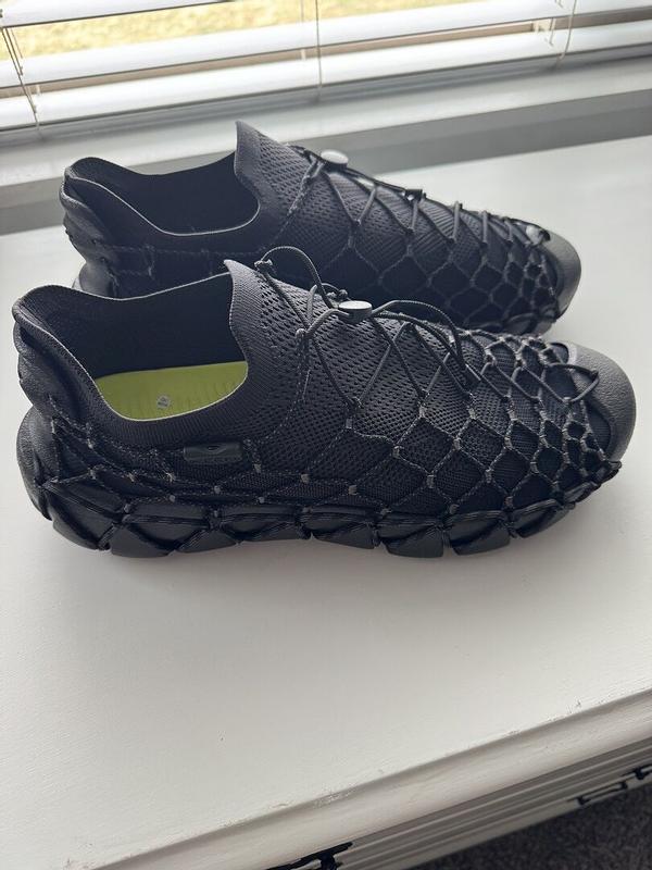 KEEN UNEEK 360 BLACK/MAGNET（キーン ユニーク スリーシックスティ