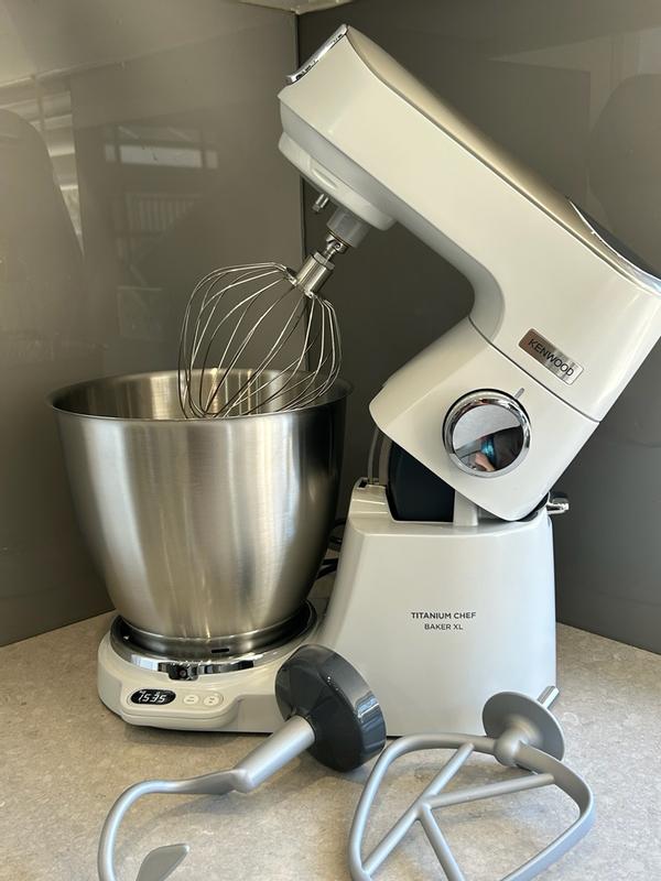 未使用ケンウッド スタンドミキサー Titanium Chef Baker XL 未使用ケンウッド スタンドミキサー Titanium Chef Baker XL 未