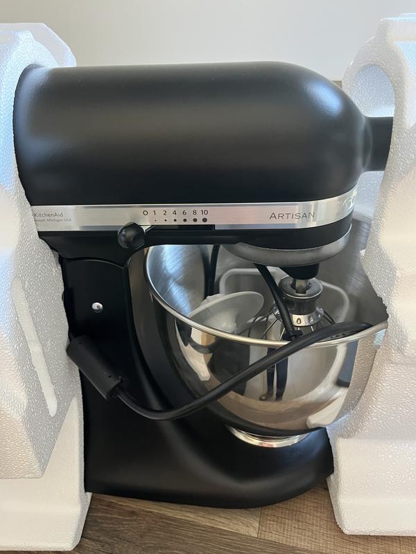 KitchenAid Artisan ブラック MIXER TILT-HEAD 4.7L - ARTISAN - Matte black | KitchenAid UK