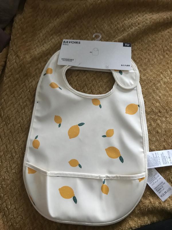 Lot De 2 Bavoirs Avec Recuperateur Bebe Fille Blanc Kiabi 6 00