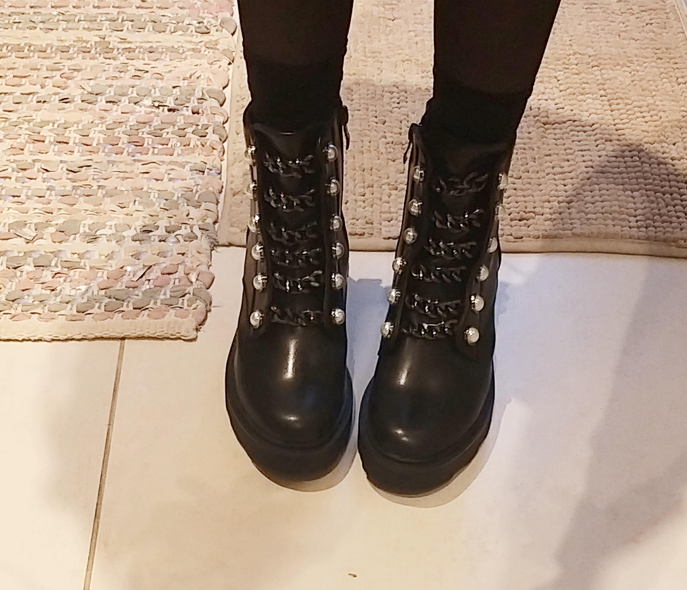 Bottines a chaines et perles noir Kiabi 34.00