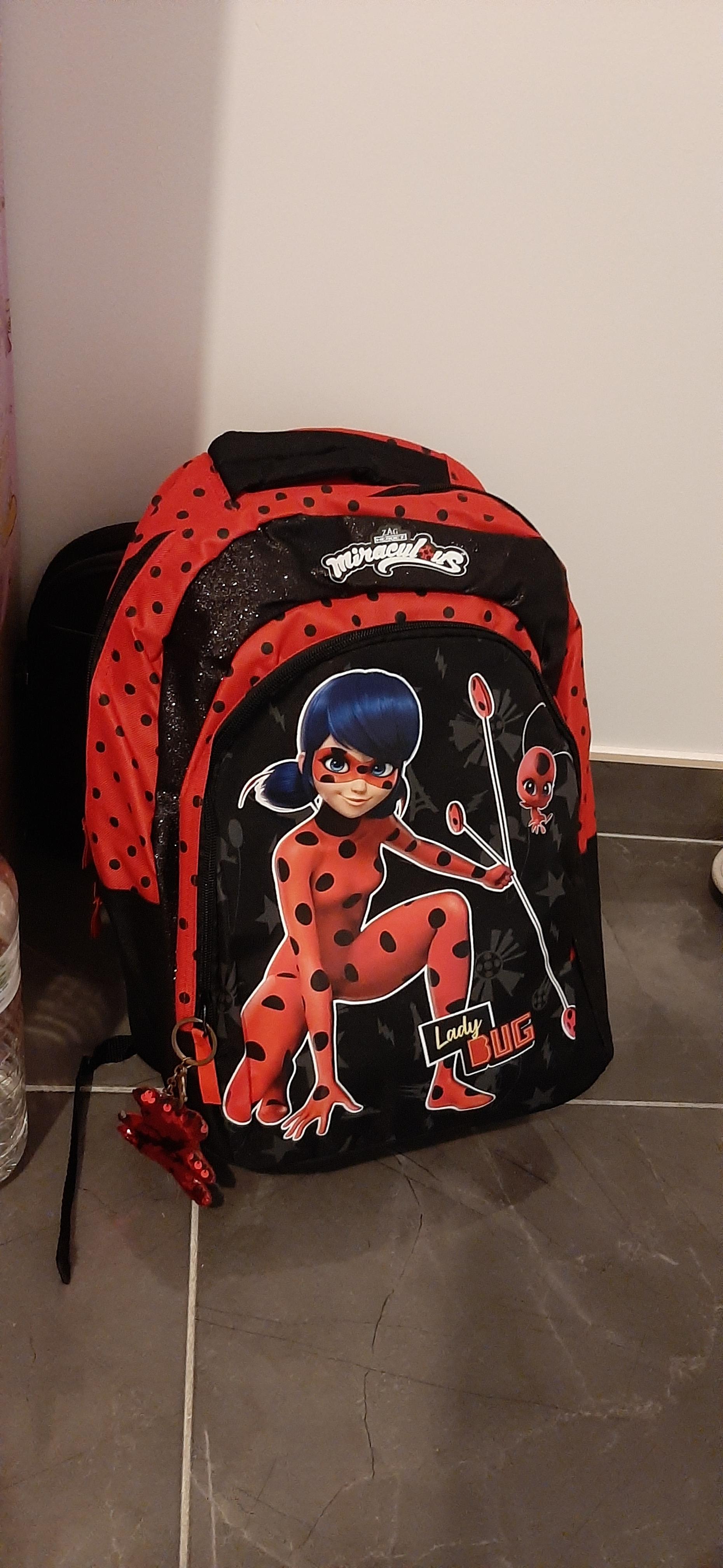 Sac a dos Miraculous rouge Kiabi 20.00