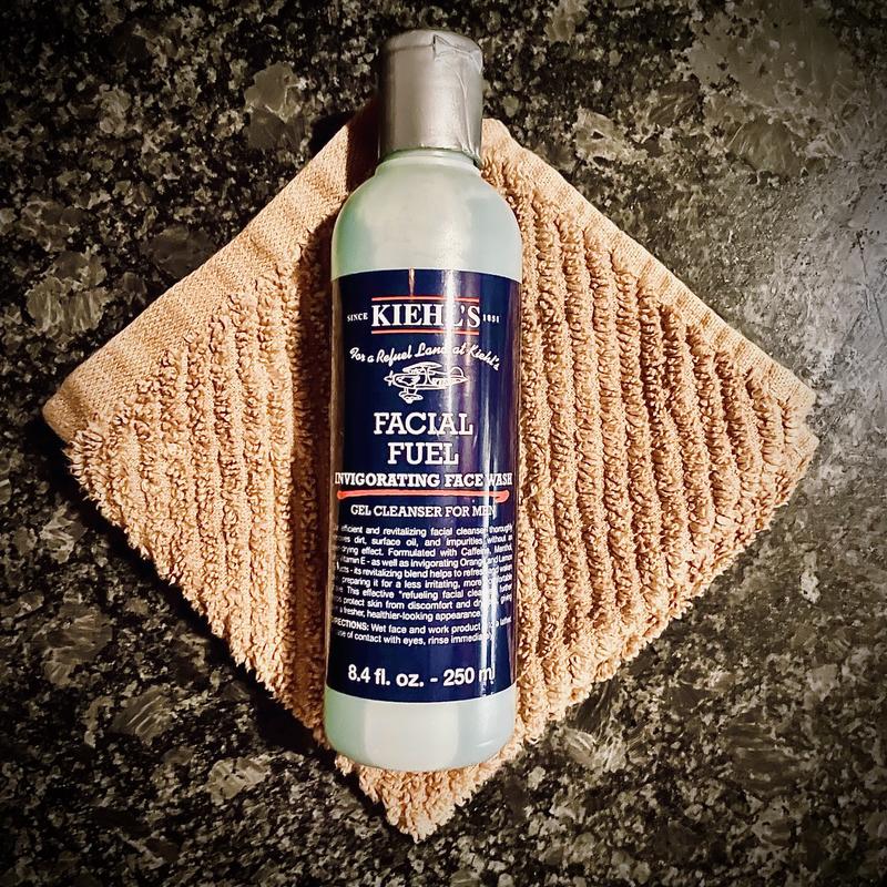 Facial Fuel Energizing Gel Face Wash for Men | Kiehl's Malaysia