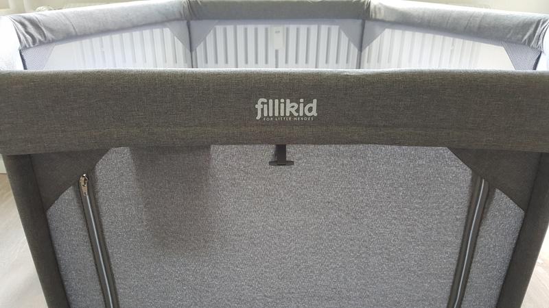 Fillikid - Laufgitter 6-eckig Prag aus Netzstoff mit Transporttasche &  Einstieg - Grau