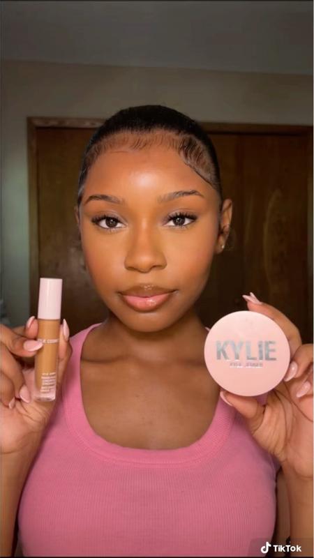 Review Thumbnail Image 0 352082705