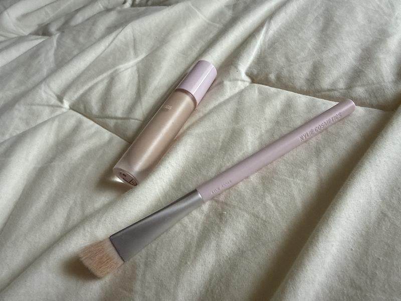 Review Thumbnail Image 0 379570577