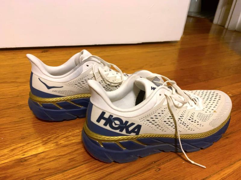 hoka clifton 7 fiesta