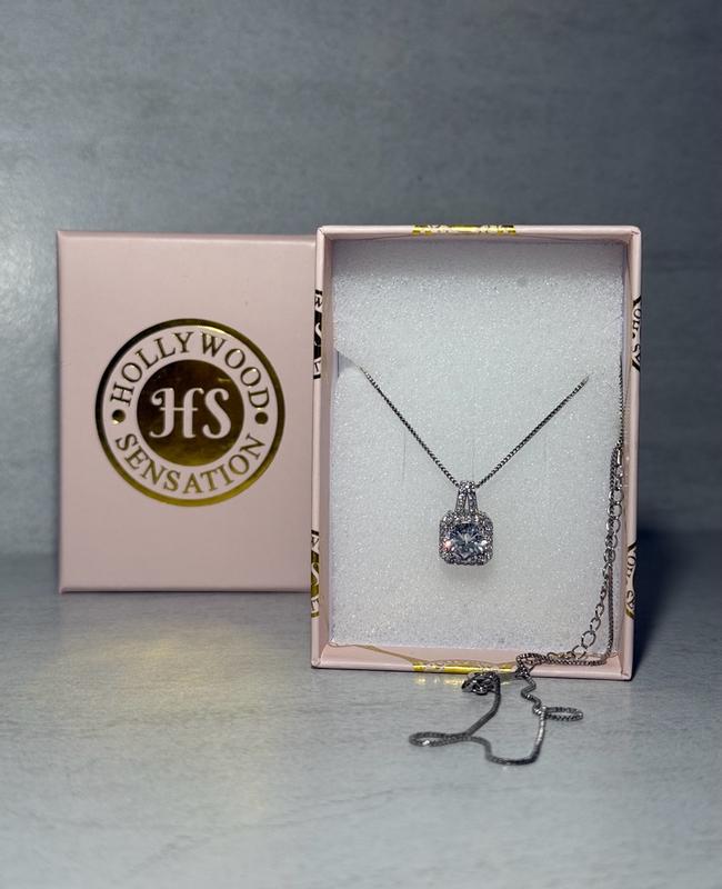 Review Thumbnail Image 0 359707052