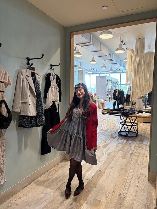 Review Thumbnail Image 0 372676136